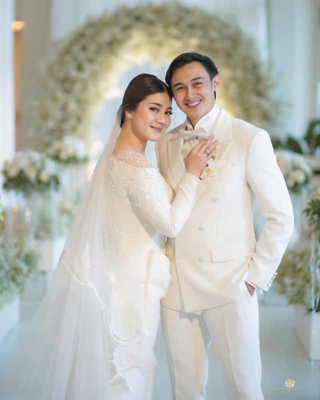 Felicya Angelista dan Caesar Hito Resmi Menikah. Foto: Instagram/fdphotography90