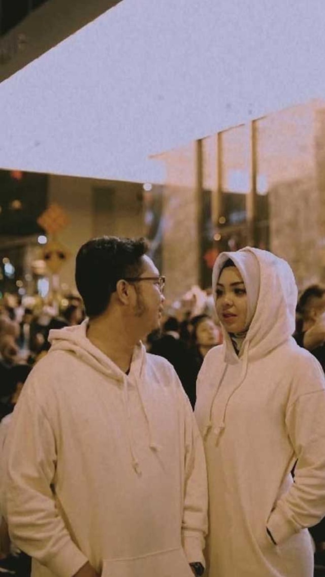 PUTRI Wahyuni Effendi bersama sang suami, Ihsan Adhlan Hakim. (Foto: IG Putri Wahyuni Effendi).
