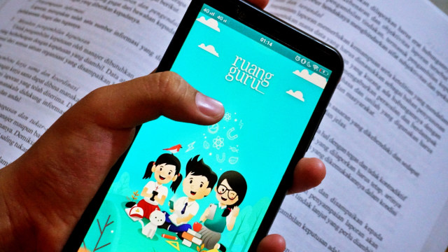 Aplikasi Ruang Guru. Foto: Melly Meiliani/kumparan