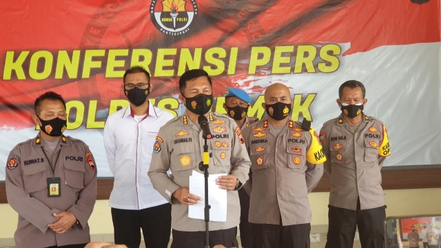 Polda Jateng gelar konferensi pers terkait anak laporkan ibunya ke polisi di Polres Demak. Foto: Dok. Istimewa