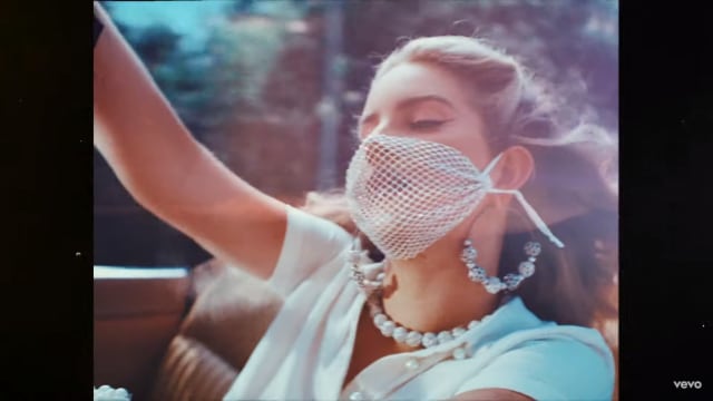 Lana Del Rey di video klip terbarunya dok YouTube