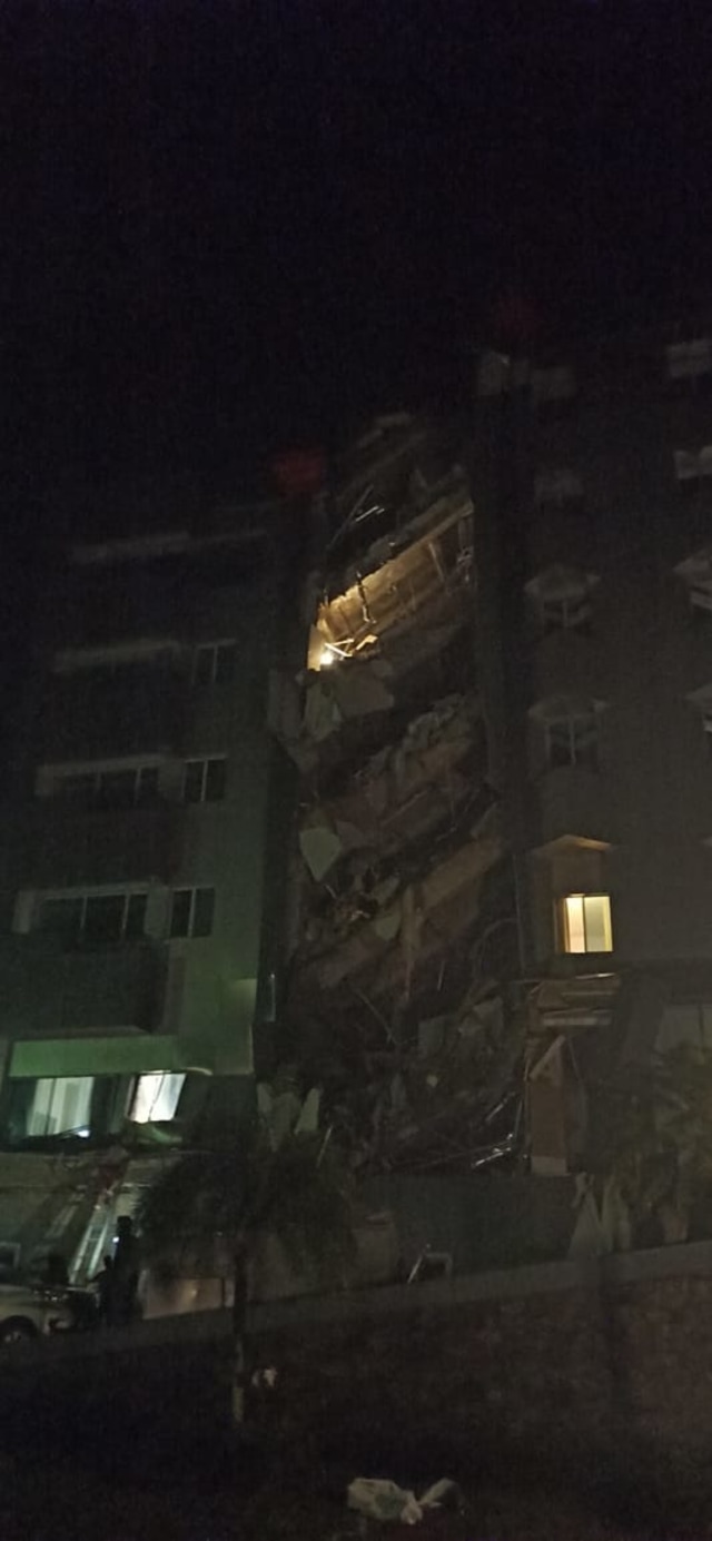 Bangunan rusak akibat gempa di Majene. Foto: Dok. BNPB