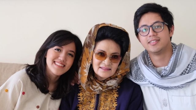 Artis senior, Farida Pasha. Foto: Instagram/@ginasonia73