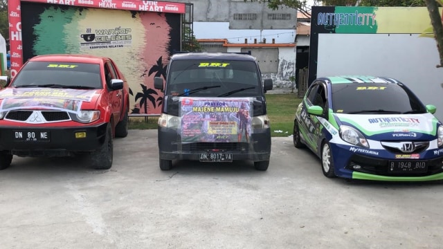 Komunitas Otomotif bantu korban gempa Sulbar. Foto: Deden/Istimewa