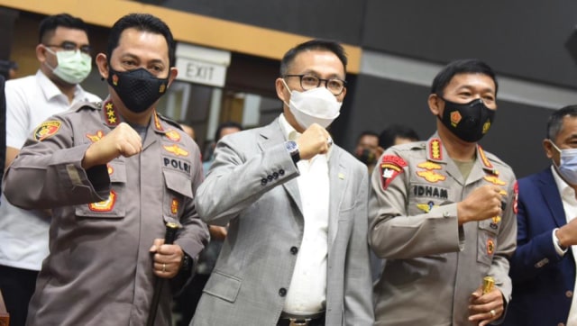 Komjen Pol Drs. Listyo Sigit Prabowo (calon Kapolri), anggota DPR dan Jenderal Pol Idham Azis (Kapolri)
