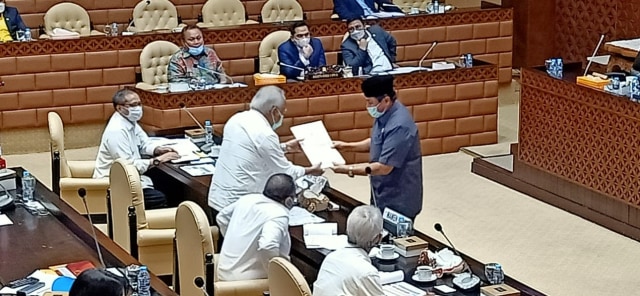 Rapat Kerja Komisi V DPR RI dengan Kementerian PUPR. Foto: Ist