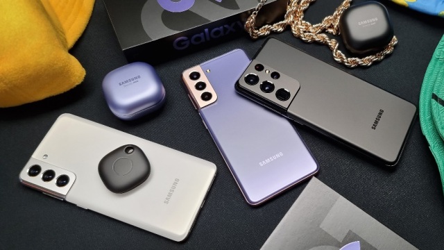 Samsung Galaxy S21, Galaxy S21 Plus, dan Galaxy S21 Ultra. Foto: Samsung