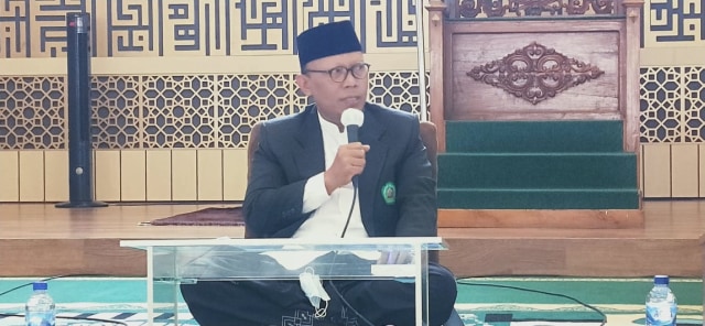 Rektor Unisma Prof. Dr. H. Maskuri, M.Si.