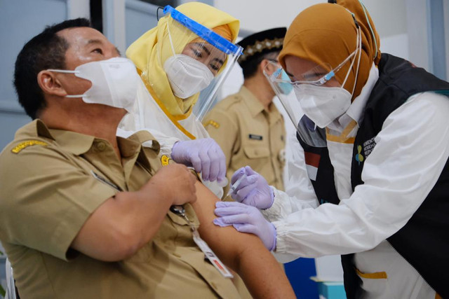 Kota Magelang Gelar Vaksinasi COVID-19 Perdana