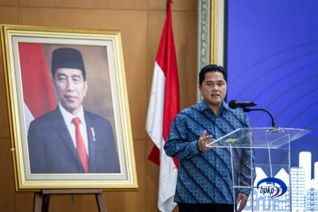 Menteri BUMN Erick Thohir menandatangani MoU dengan Kepala BPKP Muhammad Yusuf Ateh di Kantor Pusat BPKP. Foto: Kementerian BUMN