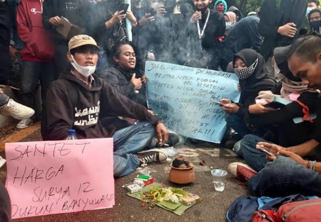 Alasan Warga Banyuwangi Sepakat dengan Omnibus Law