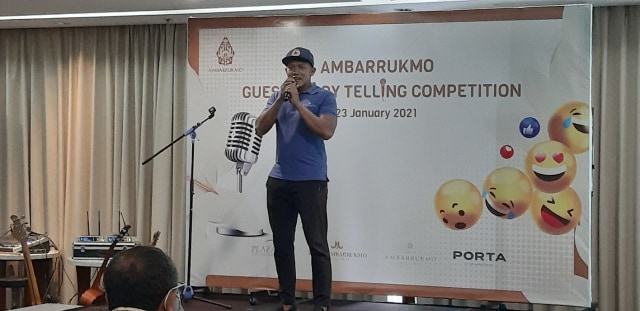 Lomba storytelling yang diikuti oleh salah satu karyawan dari Ambarrukmo Grup. Foto: dok Ambarrukmo