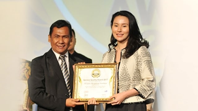 Dirut PT Citra Marga Nusaphala Persada, Fitria Yusuf (kanan). Foto: Dok. PT Citra Marga Nusaphala Persada