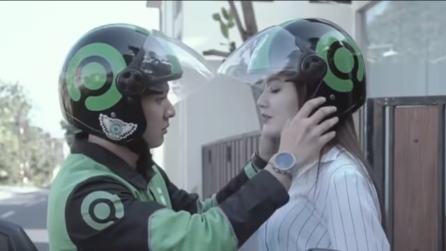 Video klip lagu Banyu Moto Nella Kharisma dan Dory Harsa.  Foto: YouTube.com/NellaKharisma