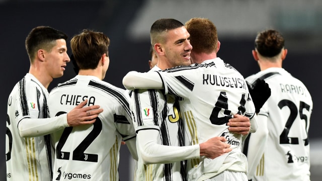 Selebrasi pemain Juventus saat Perempat Final Coppa Italia  melawan SPAL di Stadion Allianz, Turin, Italia. Foto: Massimo Pinca/Reuters