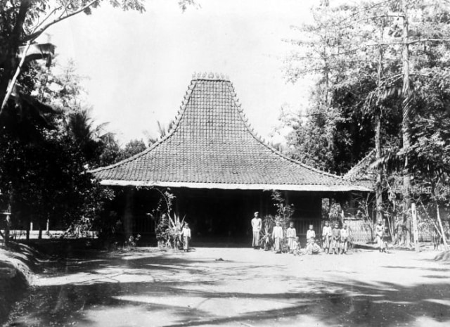 Rumah Adat Joglo yang dulu dihuni para bangsawan Foto: Dok. Wikimedia Commons