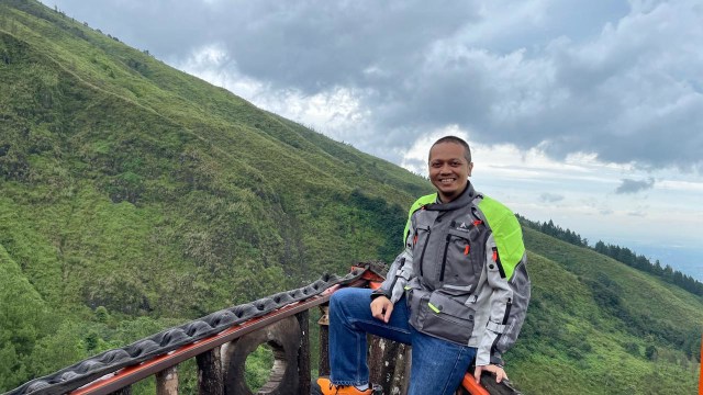 Presiden TDA menggunakan jaket riding Eiger. Foto: dok
