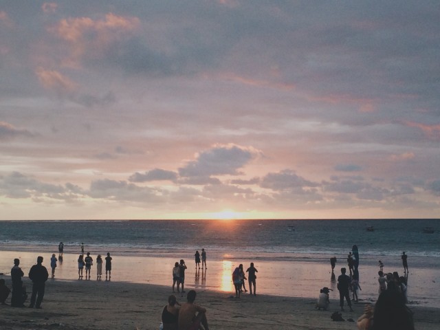 Sunset di Pantai Kuta, Februari 2019. Foto: Dok. Judith Aura Tiara