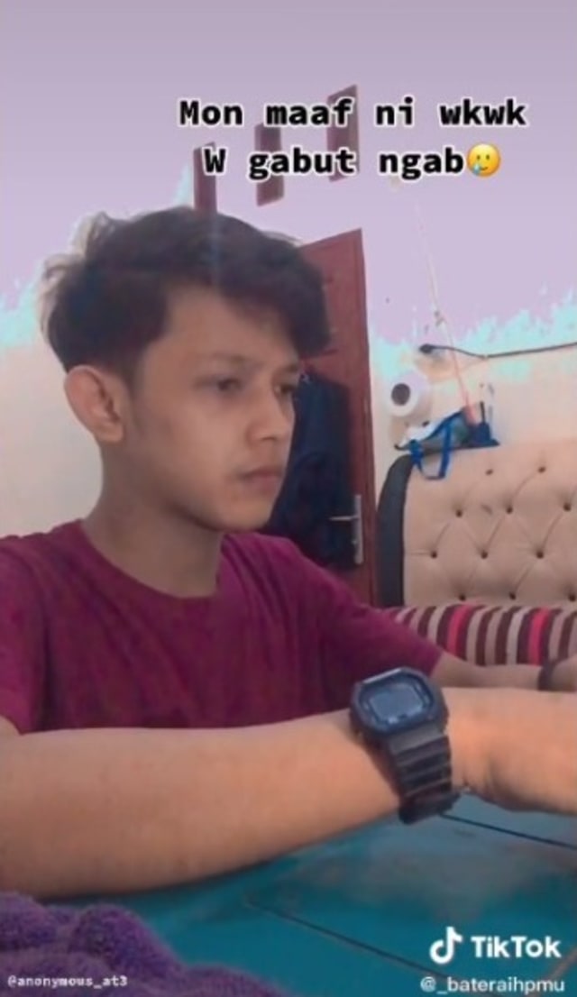 Viral pemuda asal Medan bisa retas hingga matikan wifi tetangga. (Foto: TikTok/@bateraihpmu)