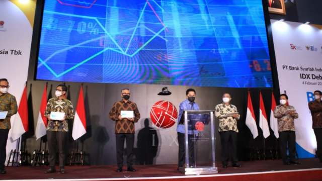 Debut Bank Syariah Indonesia (BSI) di Main Hall BEI, Jakarta, Kamis (4/2). Foto: BSI