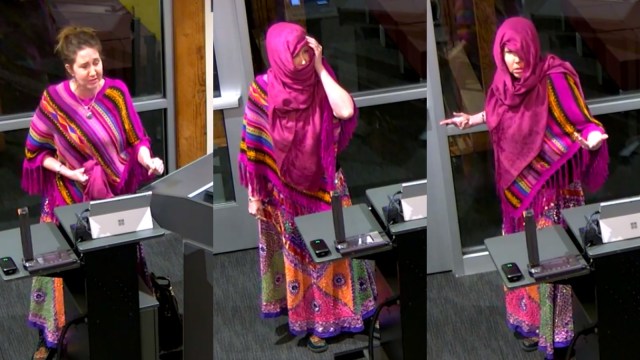 Perempuan Amerika Nekat Kenakan Baju Muslim & Burka sebagai Pengganti Masker Foto: Dok. Facebook