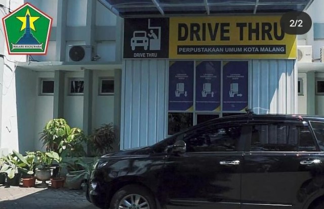 Layanan Drive Thru. Foto: Instagram @perpus_malang