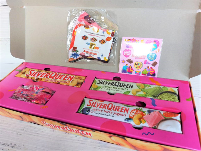 Hampers cokelat Silverqueen edisi Hari Valentine Foto: Azalia Amadea/Kumparan