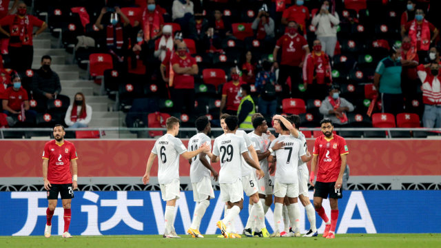 Selebrasi pemain Bayern Munchen saat pertandingan Piala Dunia Antarklub melawan Al Ahly vs di Stadion Al Rayyan, Al Rayyan, Qatar.
 Foto: Mohammed Dabbous/Reuters