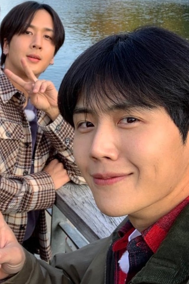 Ravi dan Kim Seon Ho Foto: ig ravithecrackkidz