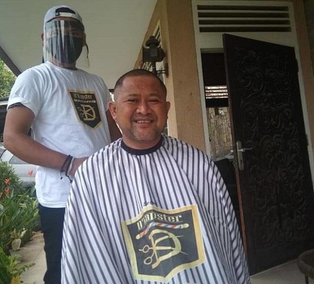 Yopi Perdana, Inovasi Cukur Rambut Zaman Now
