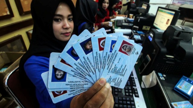 Ilustrasi e-KTP. Foto: ANTARA FOTO/Rahmad