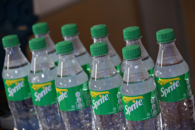 Sprite Hadir dalam Botol Jernih dok Coca-Cola