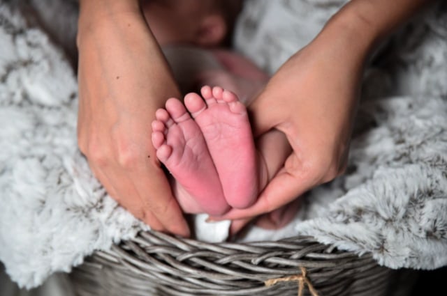 Ilustrasi Doa Ibu untuk Anak. Sumber: Eric Froehling-Unsplash.com