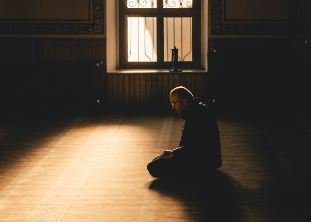 Ilustrasi Doa setelah Sholat, sumber: Pexels