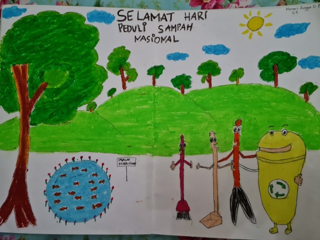 Poster peduli sampah untuk tetap menjaga kebersihan karya Angga Danil Fadhlan, siswa kelas V SDN 131 Kota Jambi pada acara peringatan hari peduli sampah nasional yang jatuh setiap tanggal 21 Februari. Foto: Nurfaidah.