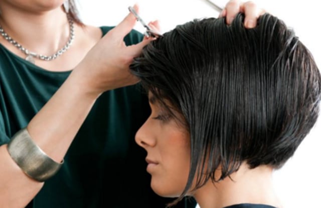 Ilustrasi Tafsir Mimpi Potong Rambut, Foto: artimimpiislamprimbon 