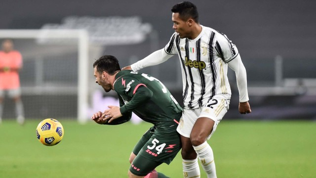 Pertandingan Serie A antara Juventus melawan Crotone di Allianz Stadium, Turin, Italia, Senin (22/2/2021). Foto: Massimo Pinca/REUTERS