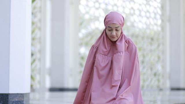 Ilustrasi Sholat, sumber: Bincang Muslimah