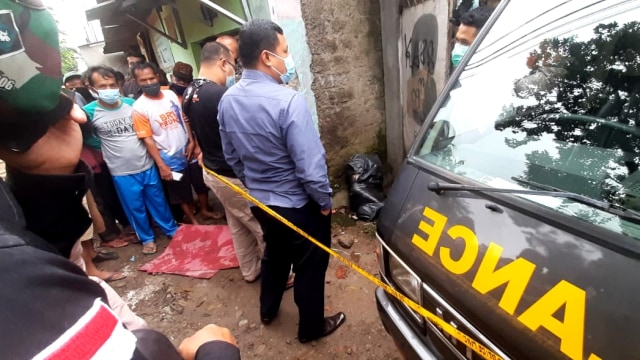 Penemuan mayat perempuan dalam plastik di Tanah Sareal Bogor. Foto: Dok. Istimewa