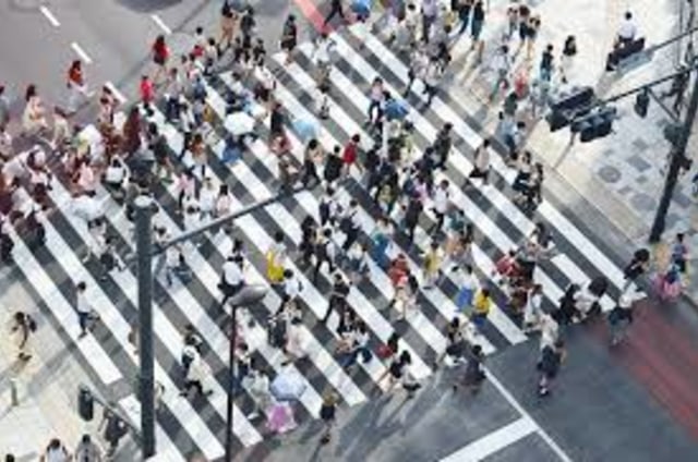 Ilustrasi kelompok sosial dalam masyarakat. Sumber: Unsplash