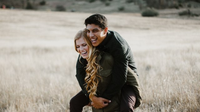 Ilustrasi suami dan istri. Foto: Unsplash.com/vincefleming