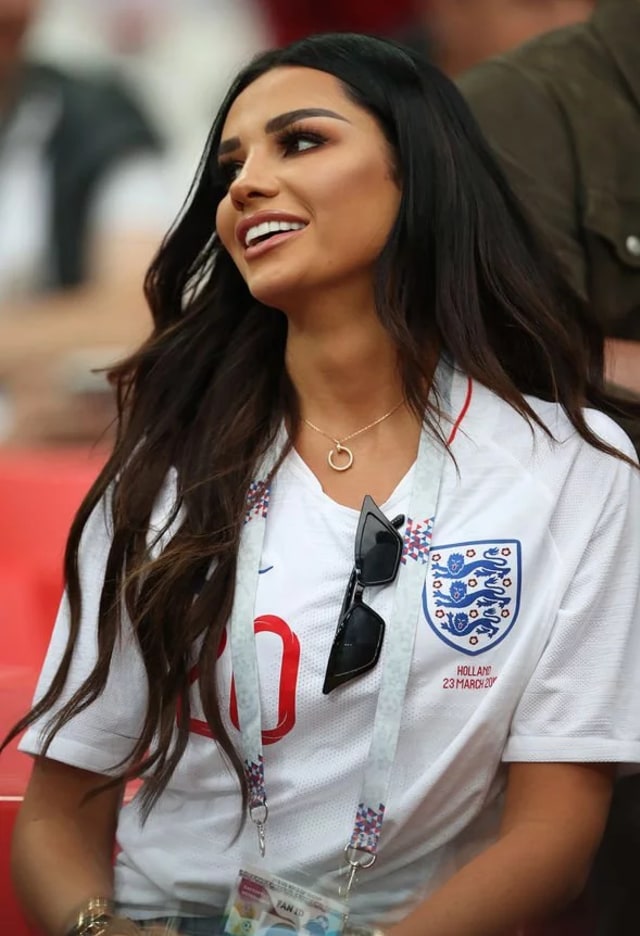 Ruby Mae, eks kekasih Dele Alli yang berprofesi sebagai seorang model. Foto: Getty Images