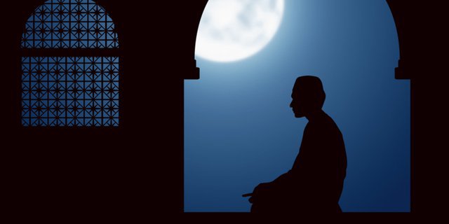 Lafal Bacaan Tahiyat Akhir, Foto: Dok, hadila