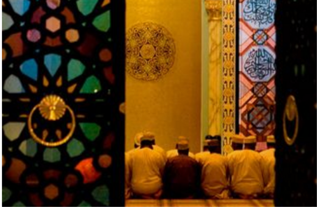 Ilustrasi Sholat, sumber: Flickr.com