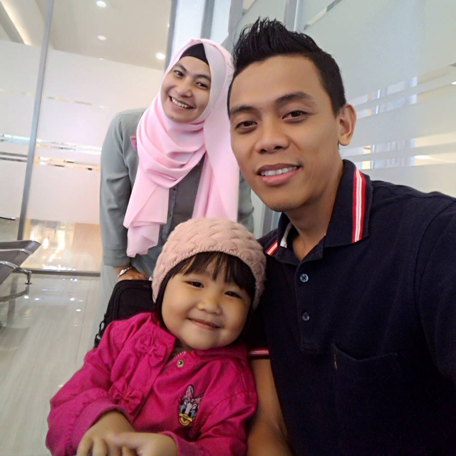 Euzan Henry dan keluarga. Foto: dok