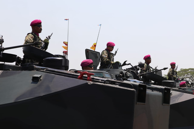 Defile Alutsista TNI saat HUT Ke-74 TNI di Lanud Halim Perdanakusuma, Jakarta TImur, Sabtu (5/10/2019). Foto: Helmi Afandi Abdullah/kumparan