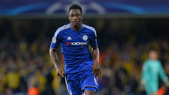 Pemain Chelsea Baba Rahman. Foto: GLYN KIRK/AFP