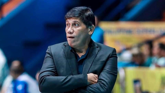 Pelatih Timnas Voli Putri Filipina, Roger Gorayeb. Foto: Facebook/Roger Gorayeb