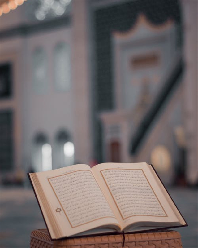Surat Al Baqarah. Foto: dok Pexels
