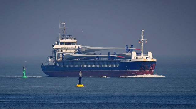 Ship Cargo Transport | Pixabay.com